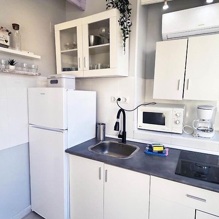 A 5 Minutos De La Playa Con Terraza En Malaga Apartamento Exterior foto
