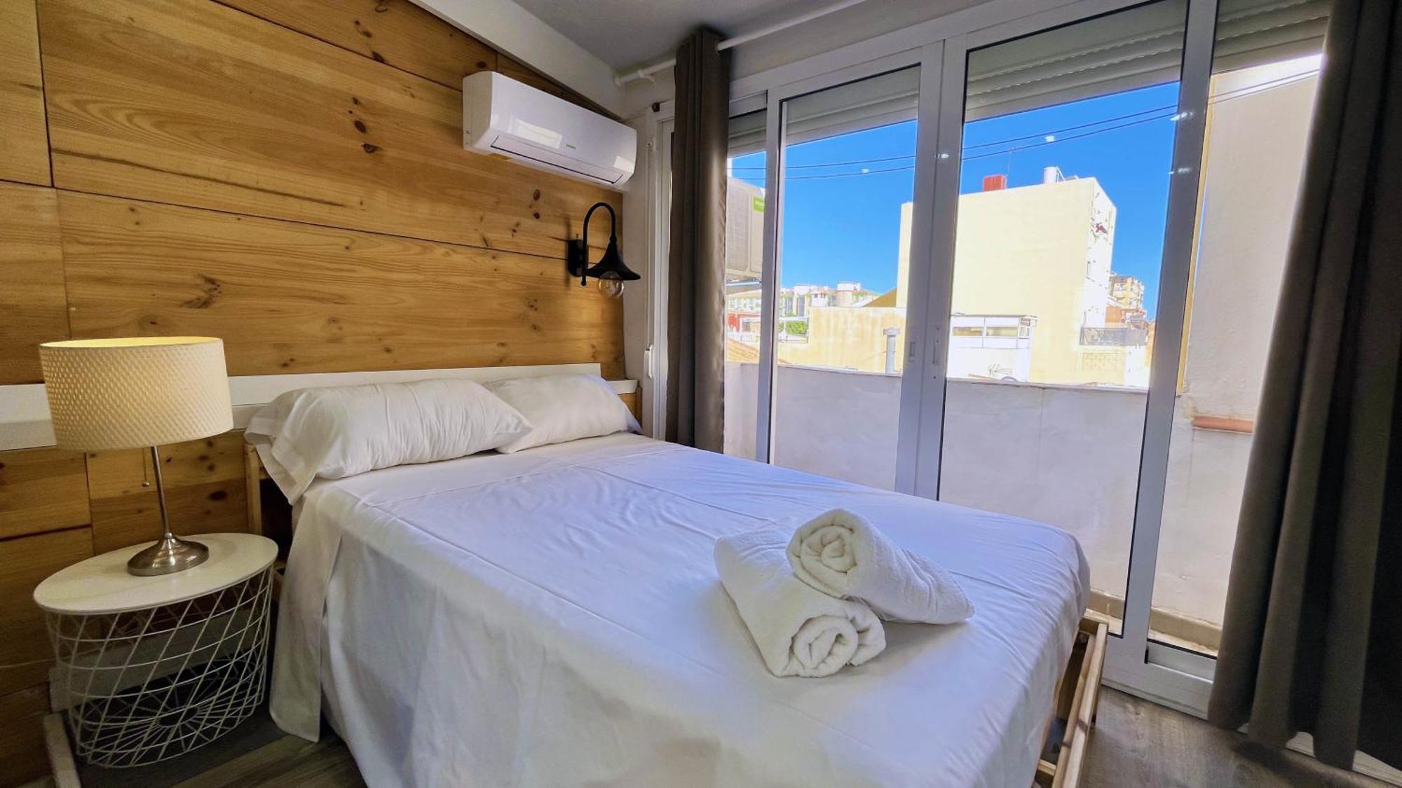A 5 Minutos De La Playa Con Terraza En Malaga Apartamento Exterior foto
