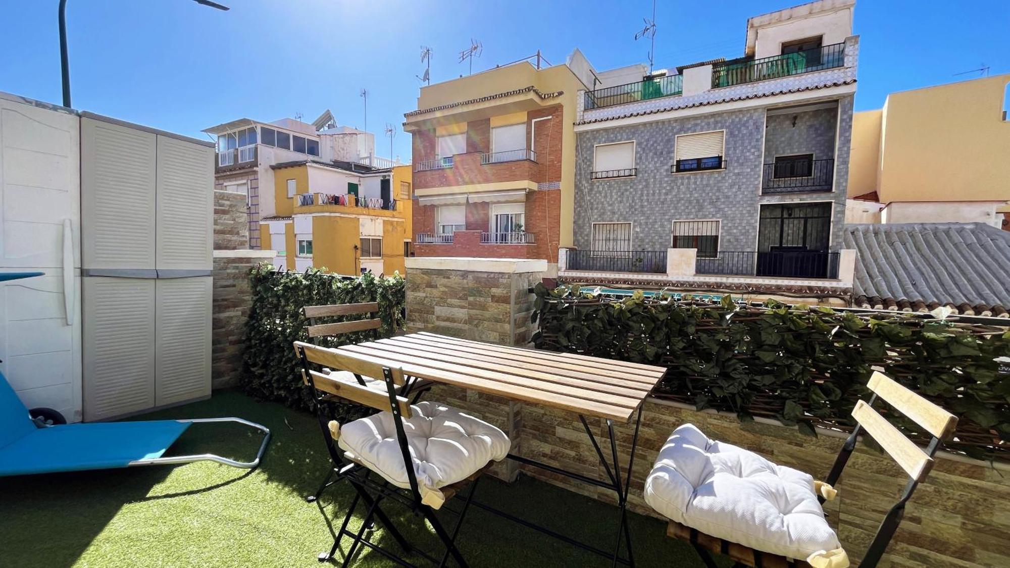 A 5 Minutos De La Playa Con Terraza En Malaga Apartamento Exterior foto